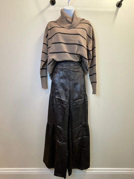 Elastic Waist Tiered Wide Leg Pant